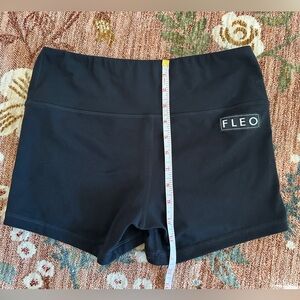 FLEO Black Power High Rise shorts Medium